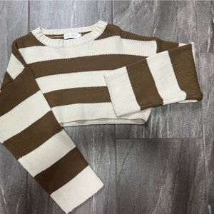 Crop sweater